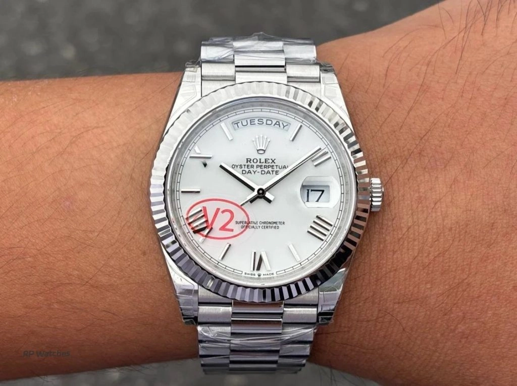Rolex Day-Date 228239-0046 Mostrador Branco em Aço Inoxidável
