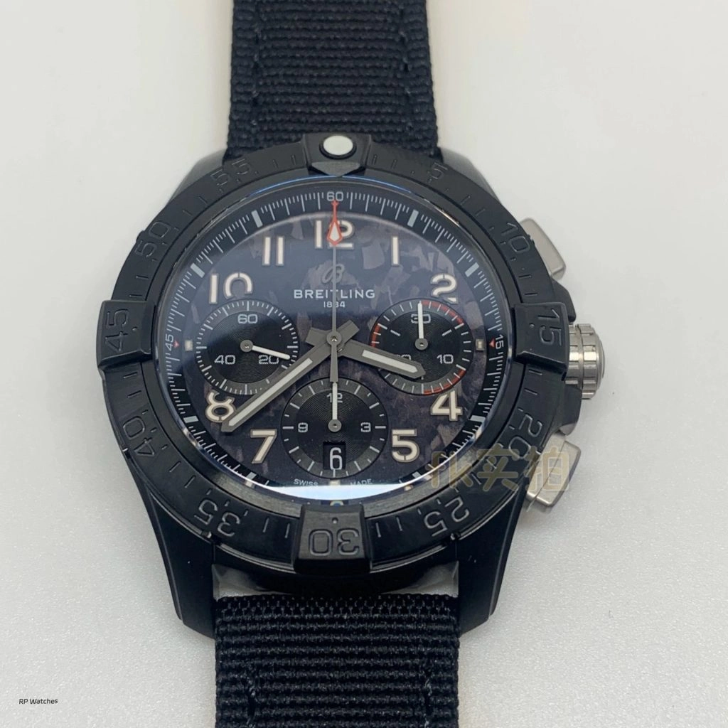 Breitling Avenger B01 Nightmission SB0147101B1X1 Caixa Preta DLC 44mm