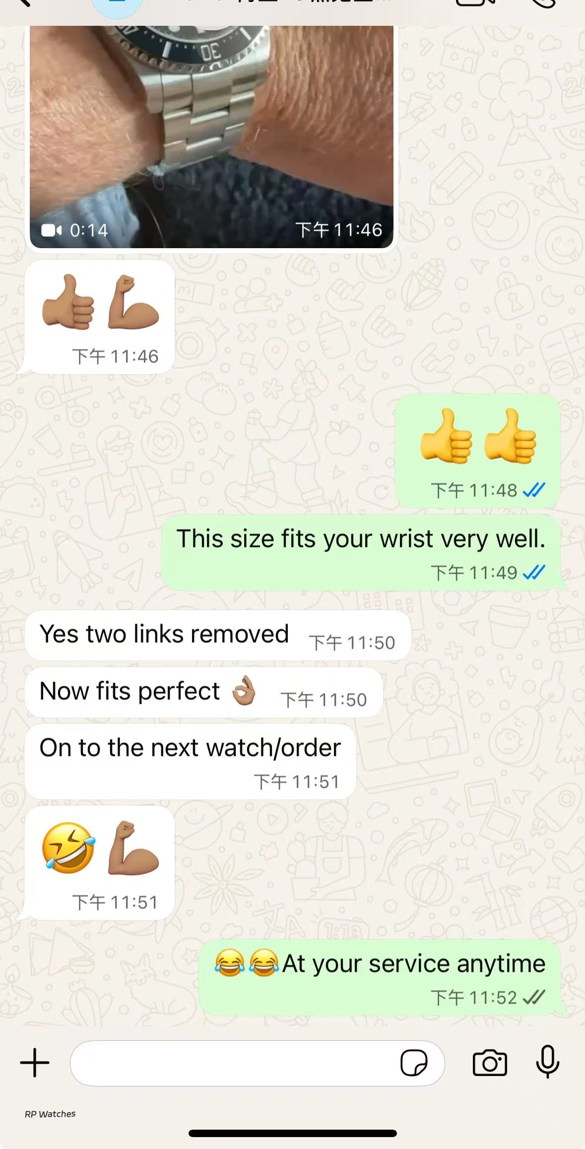 Conversa WhatsApp - Cliente satisfeito com relógio