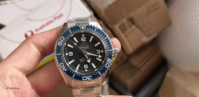 Réplica VSF Seamaster 600 42 mm sem data: bezel azul, sem válvula de hélio, medida no paquímetro